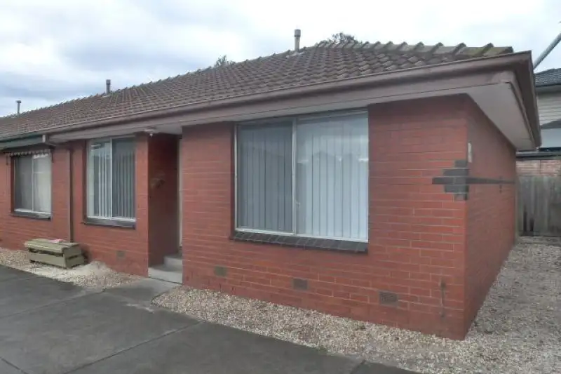 Main view of Homely unit listing, 1/2 Clarke Street, Thomastown VIC 3074