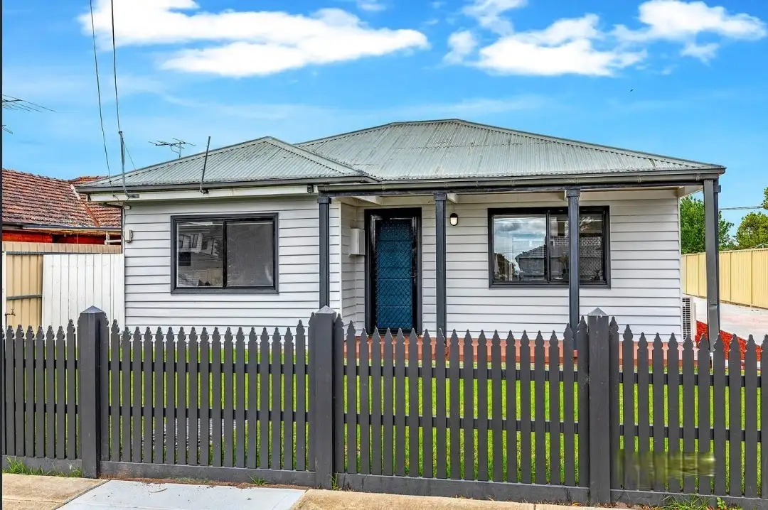 Main view of Homely house listing, 1/127 William Street, St Albans VIC 3021