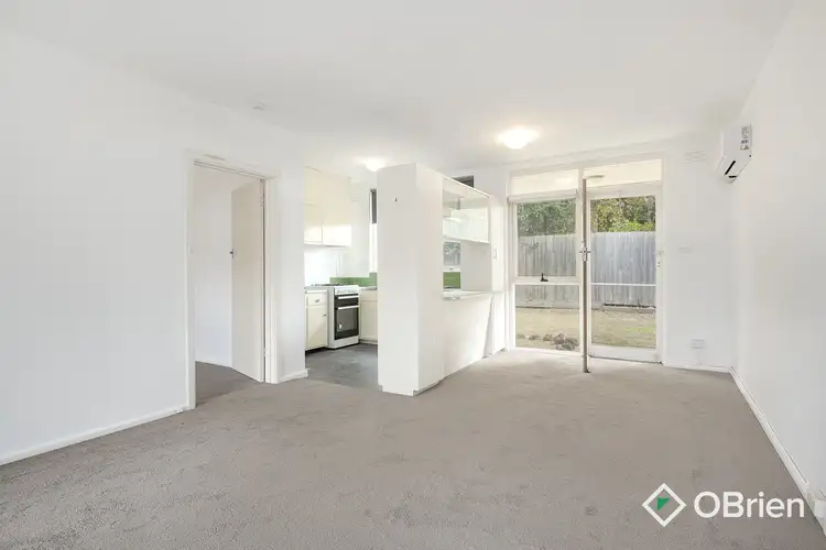 Third view of Homely unit listing, 2/4 Plowman Place, Frankston VIC 3199