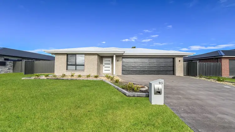 16 Dunnachie Street, Mudgee NSW 2850