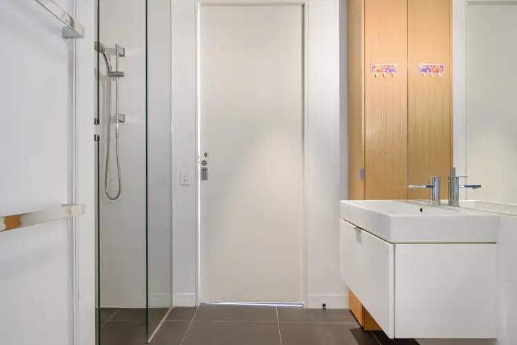 Fifth view of Homely apartment listing, 1303/39 Coventry Street, Southbank VIC 3006