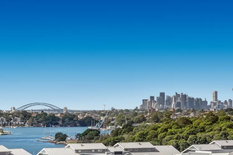 708/17 Woodlands Avenue, Breakfast Point NSW 2137