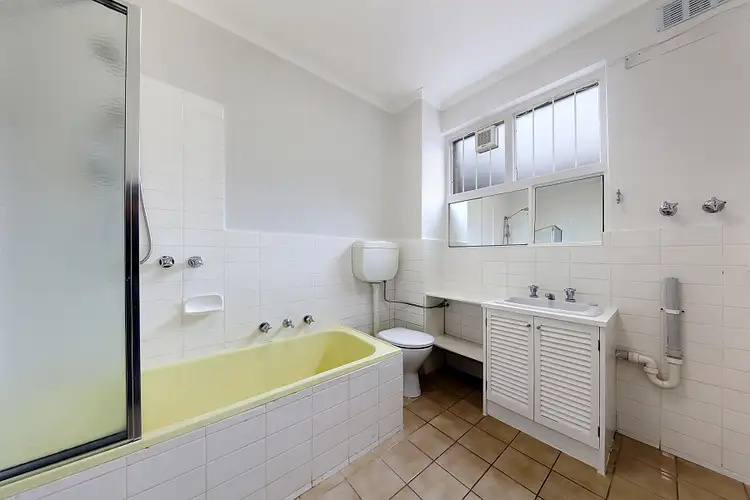 Fourth view of Homely apartment listing, 8/1 The Avenue, Prahran VIC 3181