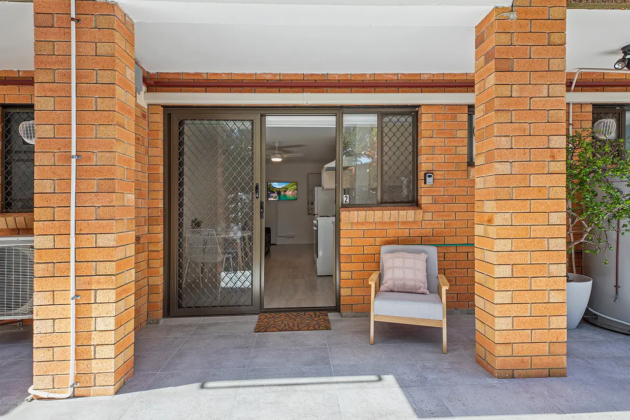 Main view of Homely unit listing, 2/2a York Street, Coffs Harbour NSW 2450