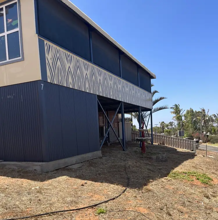 Second view of Homely house listing, 7 Craggs Court, Brown Range WA 6701
