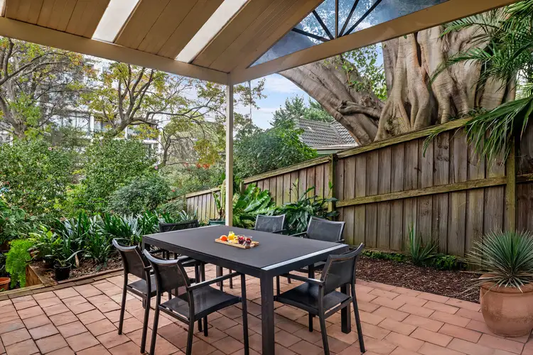 2/278 Burns Bay Road, Lane Cove NSW 2066