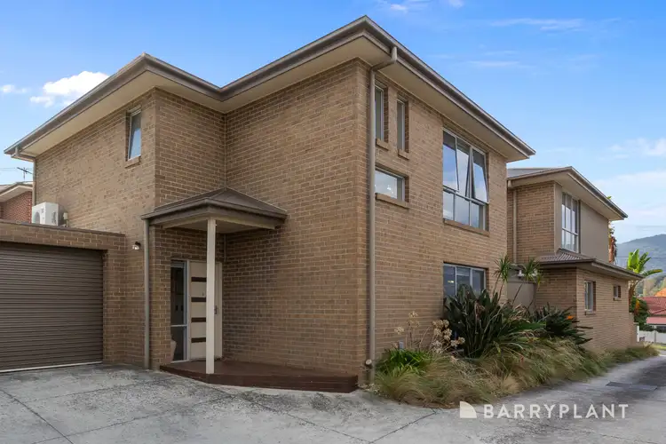 2/14 Stradbroke Road, Boronia VIC 3155