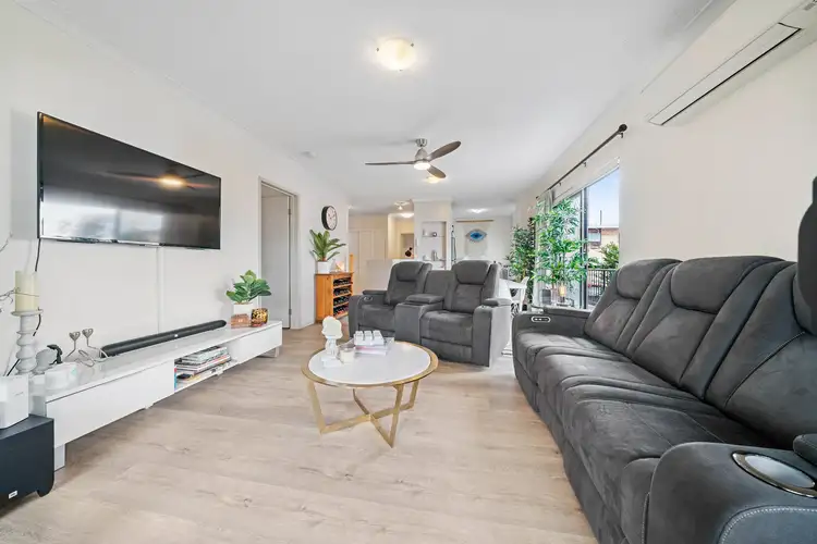18/11 Kitchener Street, Coorparoo QLD 4151