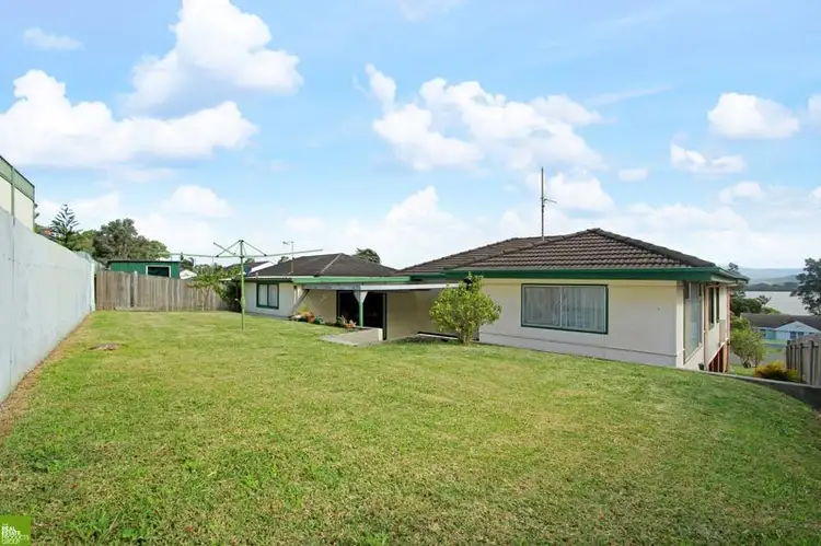 Fifth view of Homely house listing, 408 Northcliffe Drive, Berkeley NSW 2506