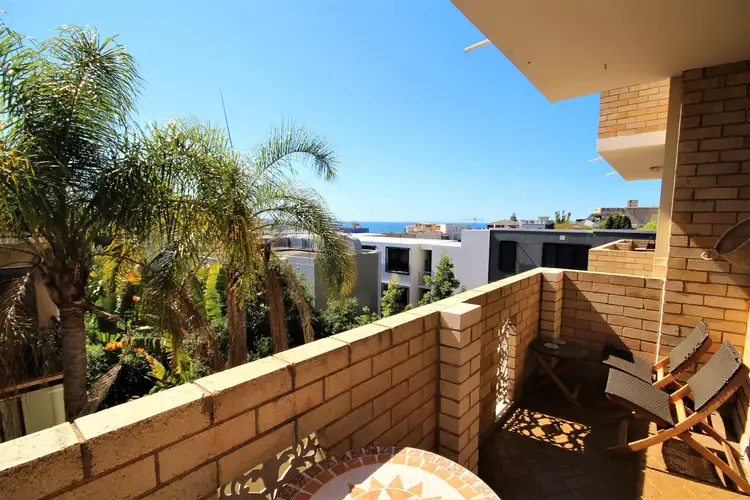 Main view of Homely apartment listing, 28/10 Alexander Street, Coogee NSW 2034