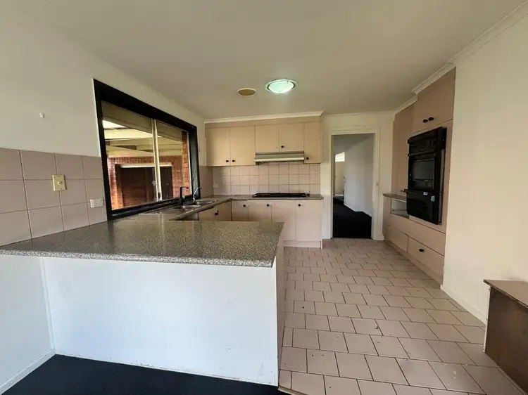 53 Oriole Drive, Werribee VIC 3030