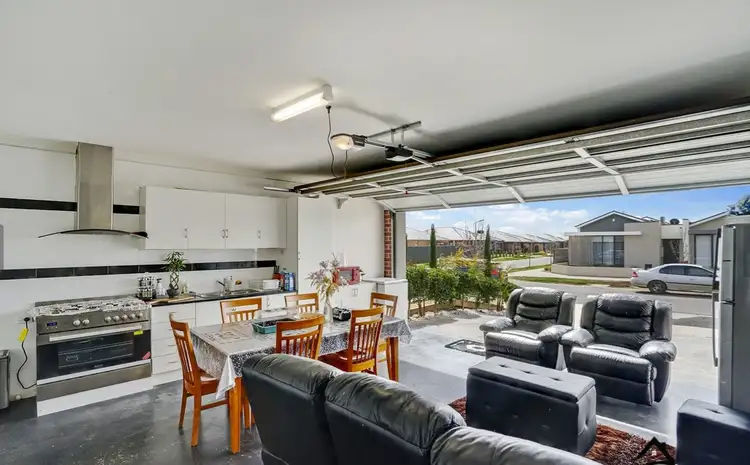 Fourth view of Homely house listing, 17 Miniata Way, Manor Lakes VIC 3024