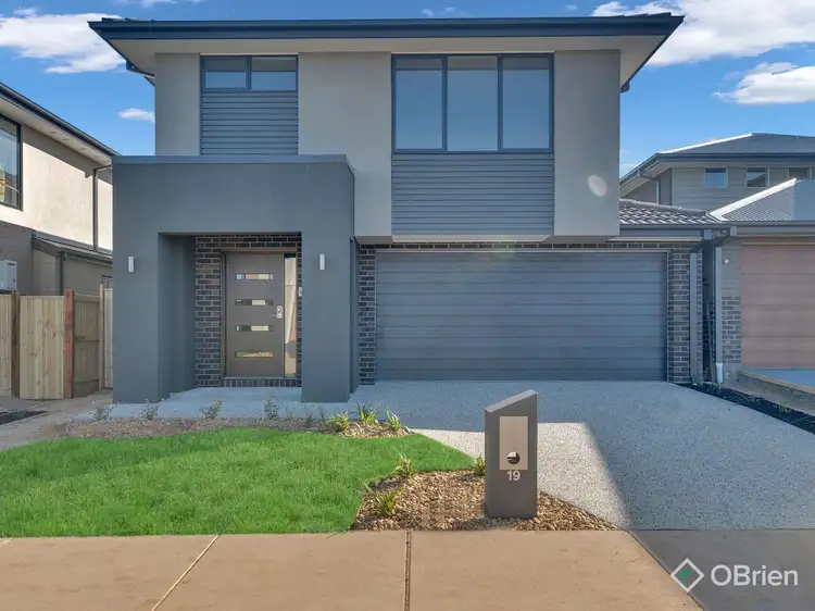 19 Bishopgate Boulevard, Bonnie Brook VIC 3335