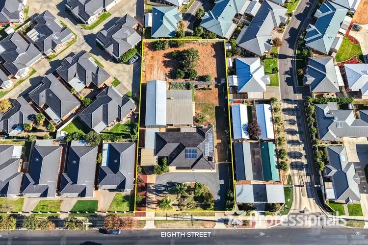 Main view of Homely house listing, 327-329 Eighth Street, Mildura VIC 3500