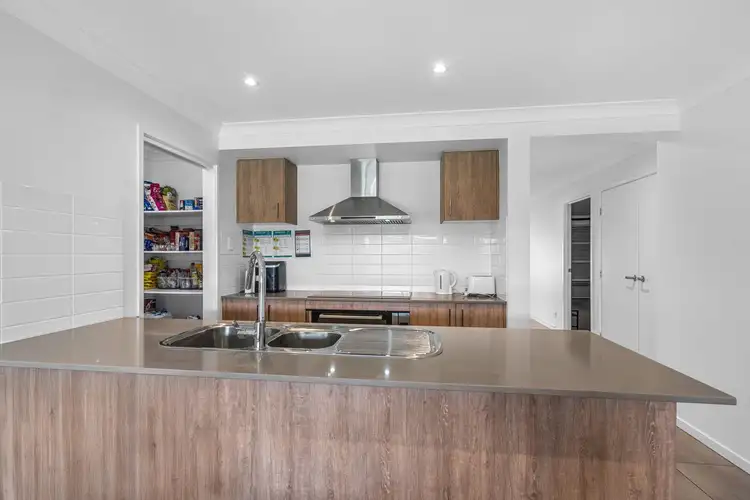 Fourth view of Homely house listing, 6 Langland Circuit, Walloon QLD 4306