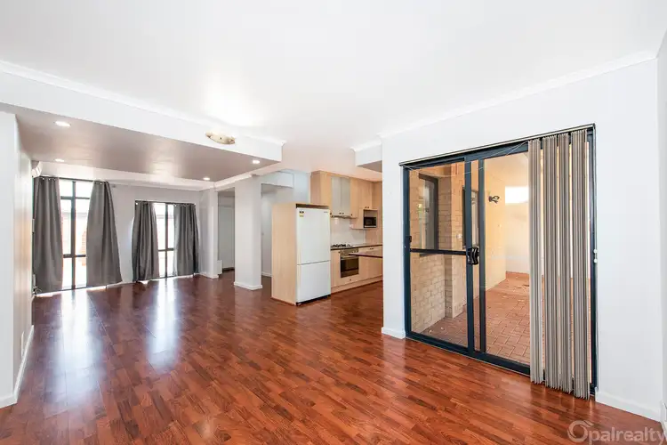 Fifth view of Homely unit listing, 5/1 Mariners Cove Drive, Dudley Park WA 6210
