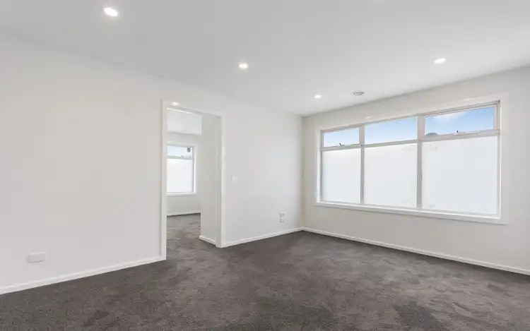 Fourth view of Homely townhouse listing, 2/126 Lindrum Road, Frankston VIC 3199
