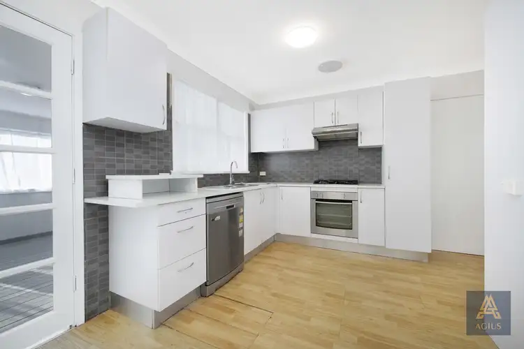 25 Abbott Road, Seven Hills NSW 2147
