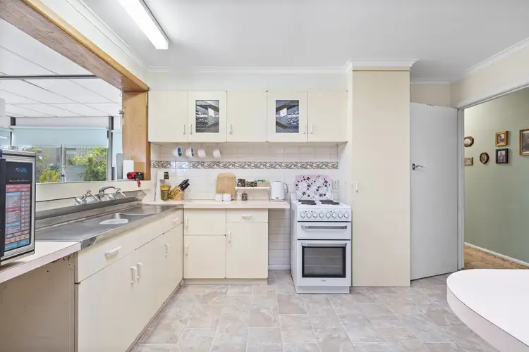 Fourth view of Homely house listing, 11 Pennington Street, Keilor East VIC 3033