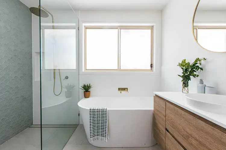 Fifth view of Homely house listing, 2 Lake Street, North Avoca NSW 2260