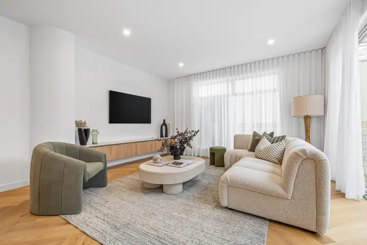 Sixth view of Homely house listing, 38 Lind Street, Strathmore VIC 3041