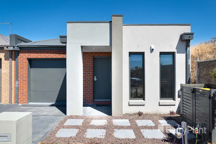 17 Cobena Street, Epping VIC 3076