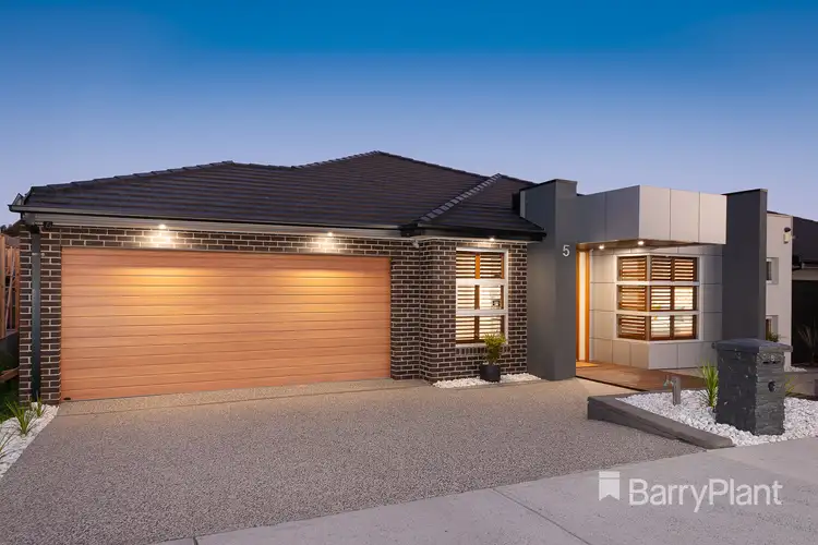 Second view of Homely house listing, 5 Newport Street, Lalor VIC 3075