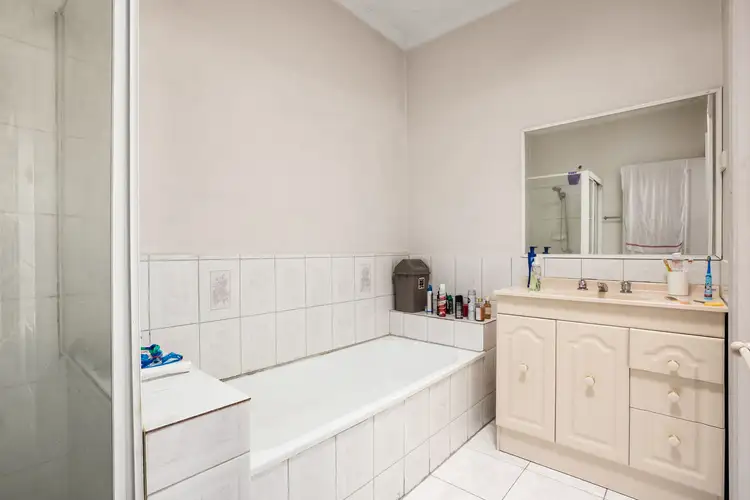 Fifth view of Homely unit listing, 2/66 Manton Road, Clayton VIC 3168