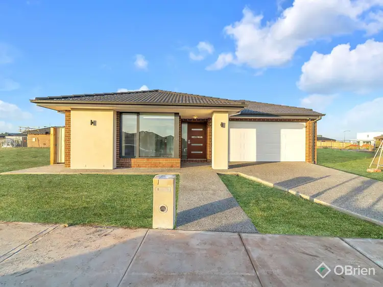 28 Nash Boulevard, Rockbank VIC 3335