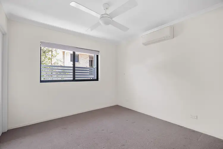 Fifth view of Homely unit listing, 2/9 Herbertson Road, Carina Heights QLD 4152