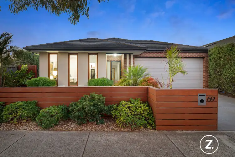 69 Avonbury Circuit, Cranbourne West VIC 3977