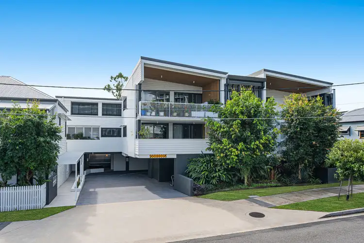 7/10 Bay Terrace, Wynnum QLD 4178