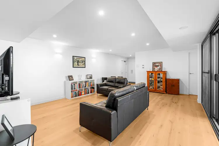 Fourth view of Homely apartment listing, 7/10 Bay Terrace, Wynnum QLD 4178