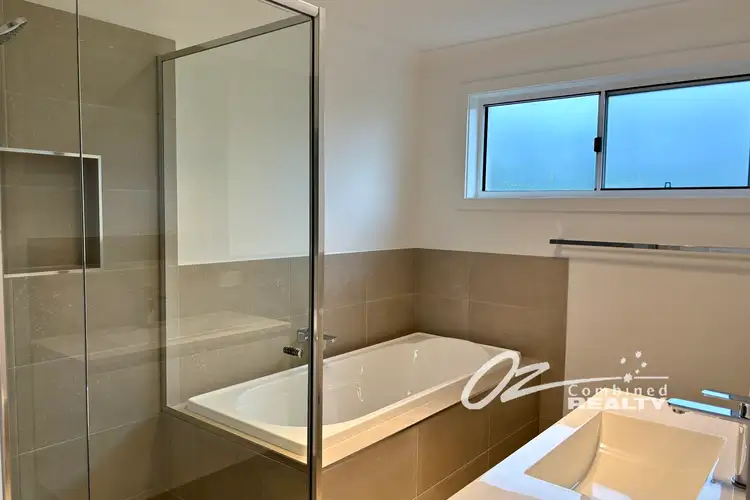 Fifth view of Homely house listing, B/6 Excellent Street, Vincentia NSW 2540