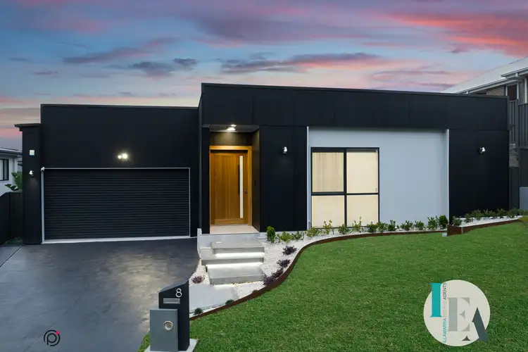 8 Horseshoe Circuit, Calderwood NSW 2527