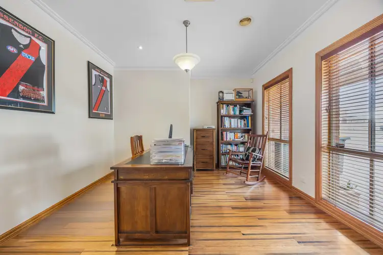 Fifth view of Homely house listing, 3 Hanson Court, Taylors Lakes VIC 3038