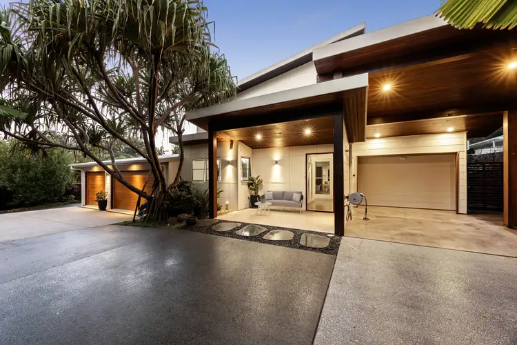 15 Tranquil Place, Alexandra Headland QLD 4572