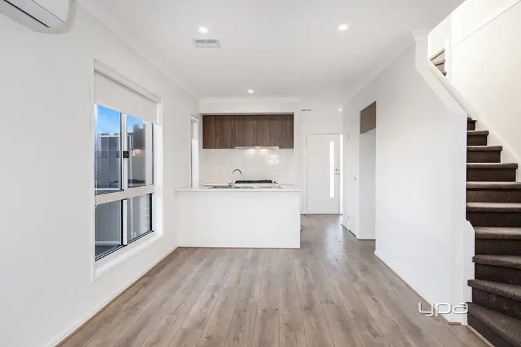Sixth view of Homely house listing, 2 Newfoundland Circuit, Bonnie Brook VIC 3335