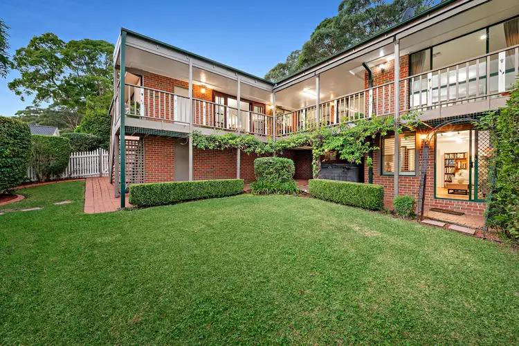 40 Ridgewood Crescent