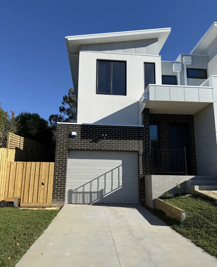3A Larkspur Avenue, Doncaster VIC 3108