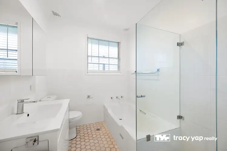 Sixth view of Homely villa listing, 4/4-6 Denistone Road, Eastwood NSW 2122