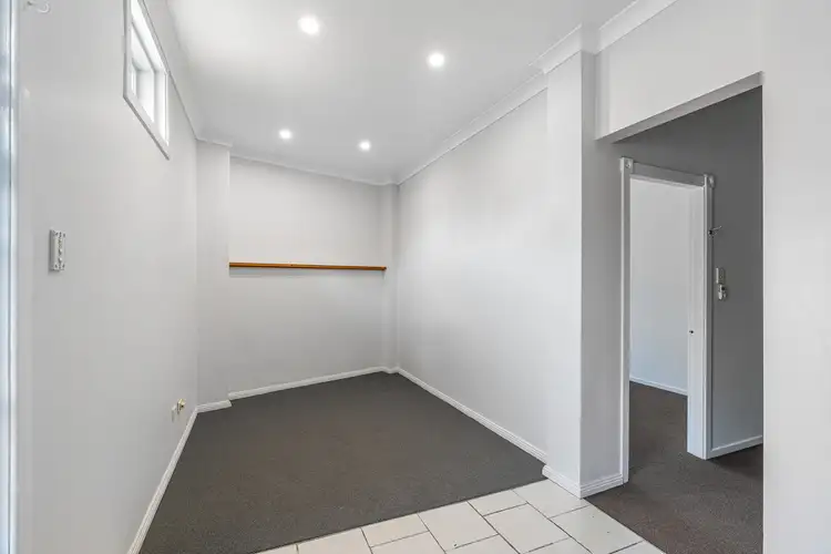 Fifth view of Homely unit listing, 1/246 Gladstone Avenue, Coniston NSW 2500