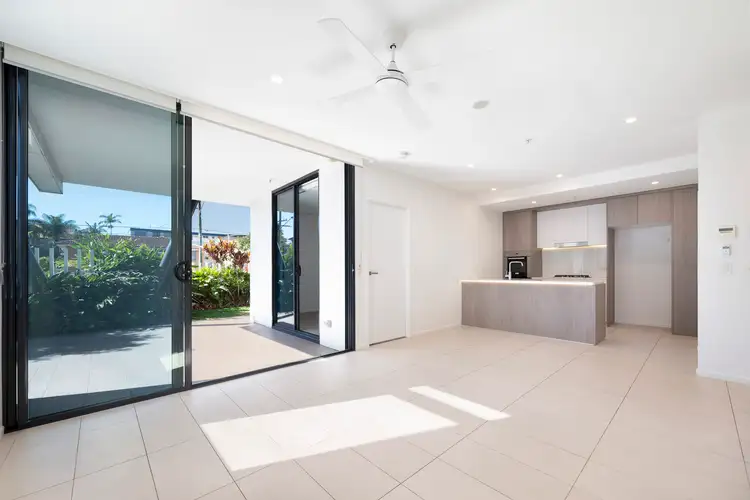 Main view of Homely unit listing, 1005/123 Cavendish Road, Coorparoo QLD 4151