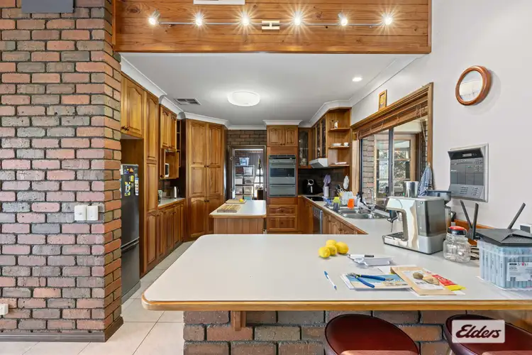 Third view of Homely house listing, 8 Hilltop Court, Wodonga VIC 3690