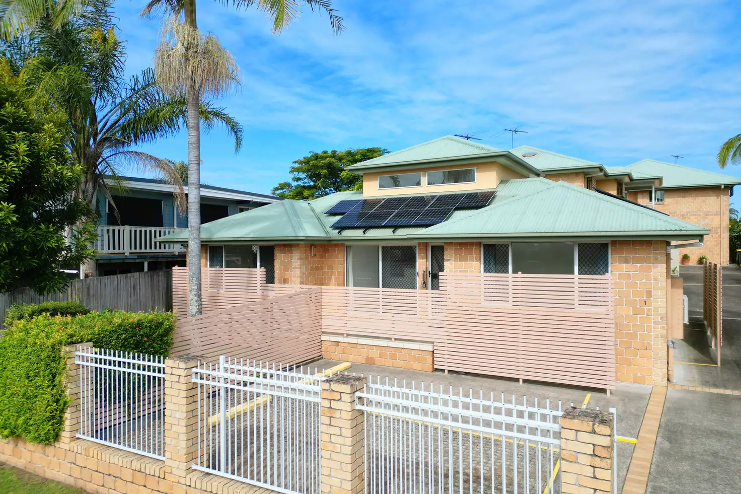 Main view of Homely unit listing, 1/18 Fifth Avenue, Bongaree QLD 4507