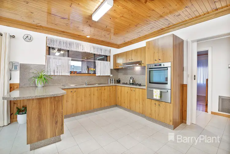 Sixth view of Homely house listing, 10 Narina Way, Epping VIC 3076
