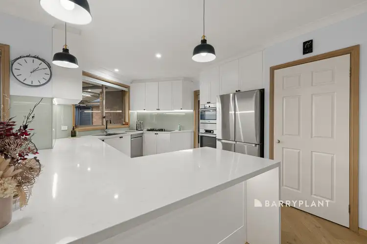 Third view of Homely house listing, 5 Garrett Court, Narre Warren VIC 3805