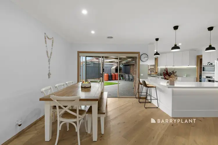 Fourth view of Homely house listing, 5 Garrett Court, Narre Warren VIC 3805