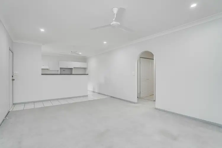 Main view of Homely unit listing, 9/19 Springfield Crescent, Manoora QLD 4870
