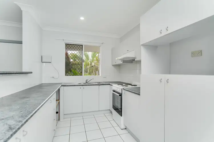 Second view of Homely unit listing, 9/19 Springfield Crescent, Manoora QLD 4870
